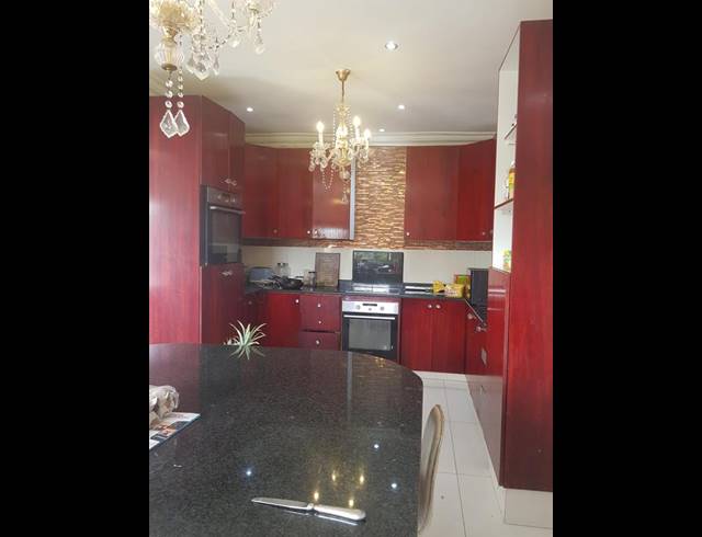 4 BEDROOM HOUSE FOR SALE IN DURBAN NORTH